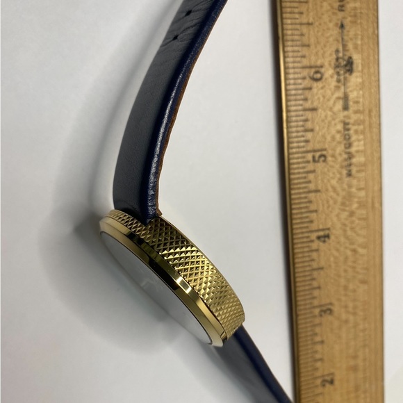 ❤️🇬🇧Almost new Ted Baker wrist watch. Blue leather straps and gold trim. - Picture 6 of 7